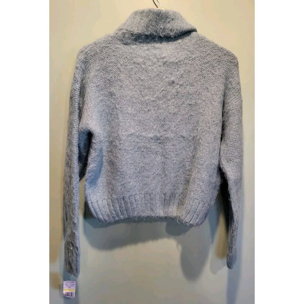 New Molly Bracken Ice Blue Cowl Neck Fluffy Cropped Sweater Sz M - Picture 4 of 7